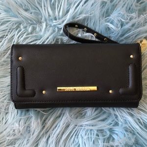 Steve Madden clutch/ crossover black purse
